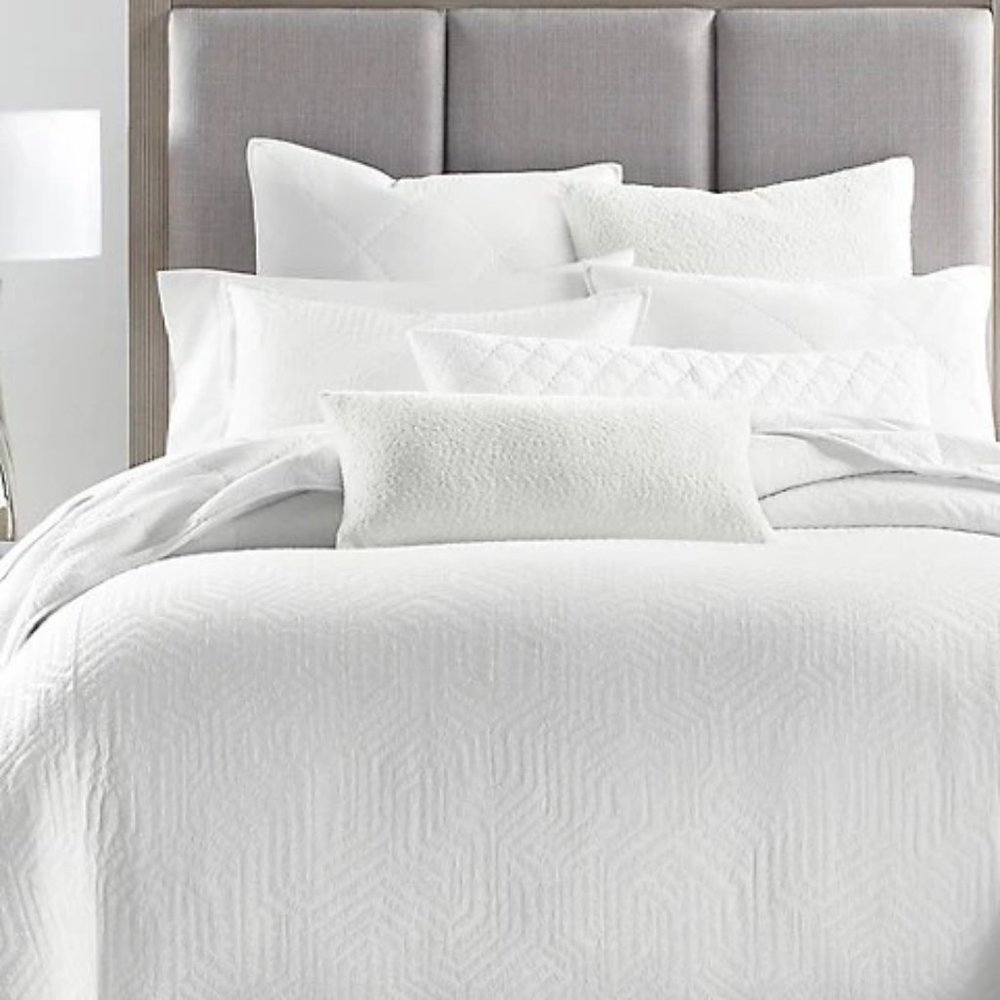 KING Hotel Collection Etched Geo Duvet Cover